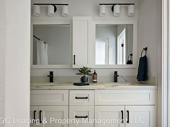 5th image of 8301 E 66th St