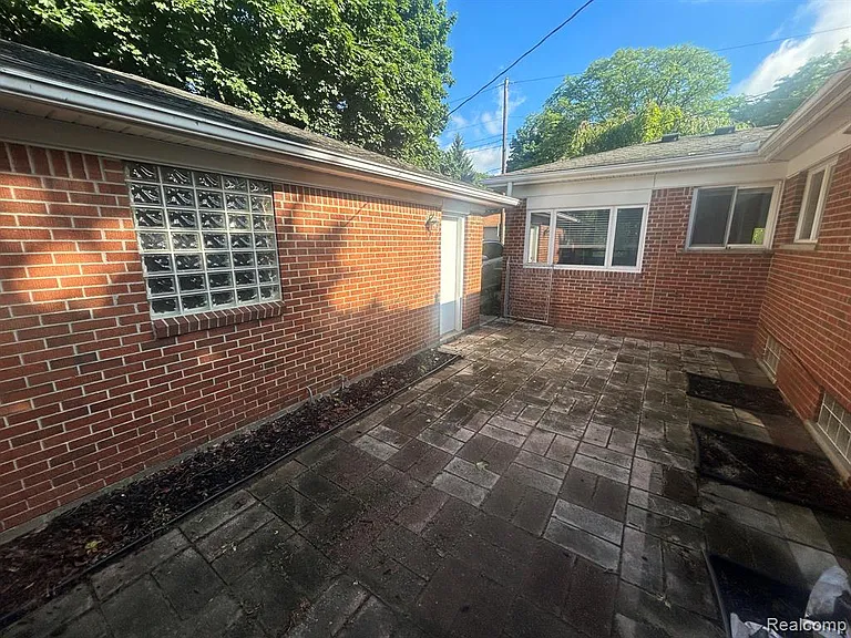760 S Evergreen St — Photo 5