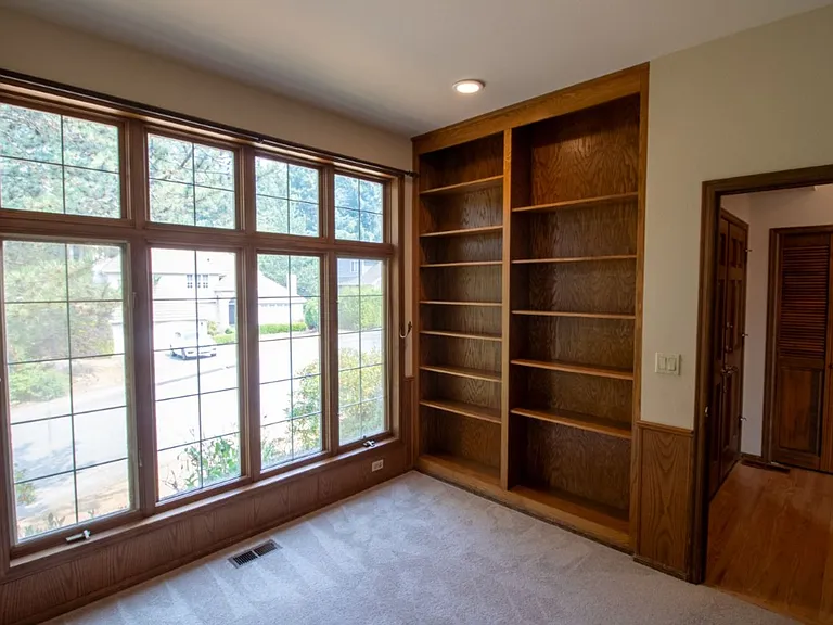 24435 SE 42nd Pl — Photo 7