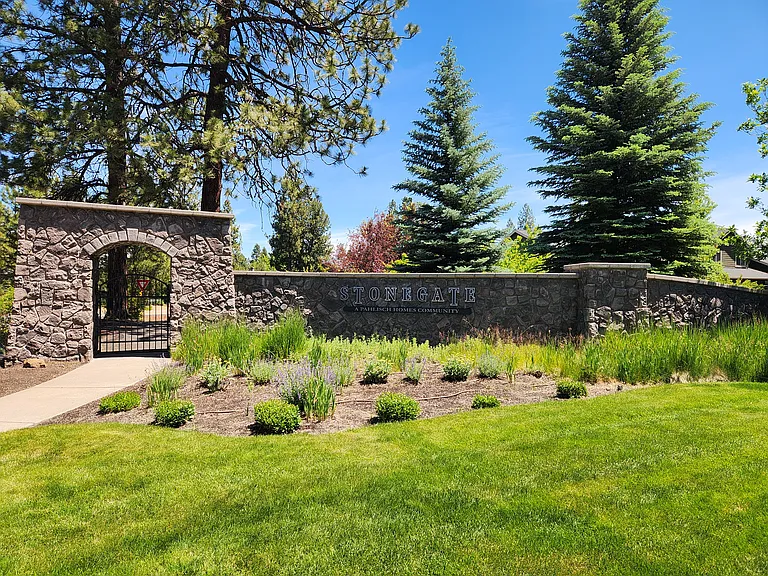 60353 Sage Stone Loop — Photo 2