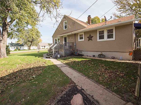 2nd image of 4008 4th Ave