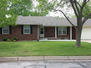 1331 N Westlink Ave, Wichita, KS 67212
