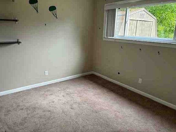 4th image of 2642 Depew Dr