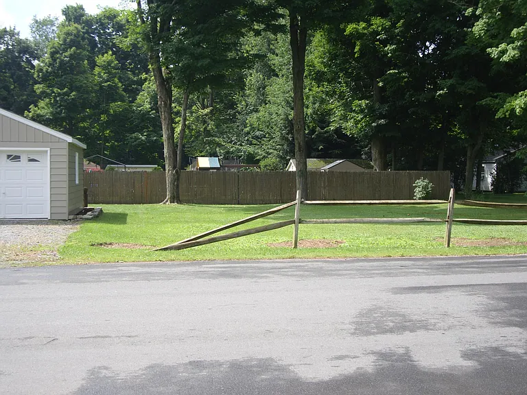 87 Oakdale Ave S — Photo 5