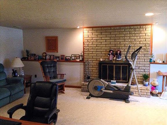 4th image of 5596 Judy Ct