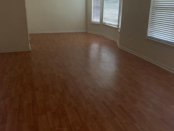 4th image of 2118 Delwood Dr