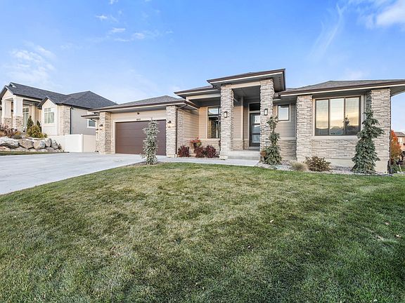 3rd image of 8043 S Ambrosia Ln
