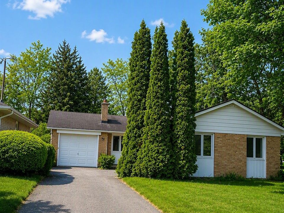 1st image of 98 Wigmore Dr