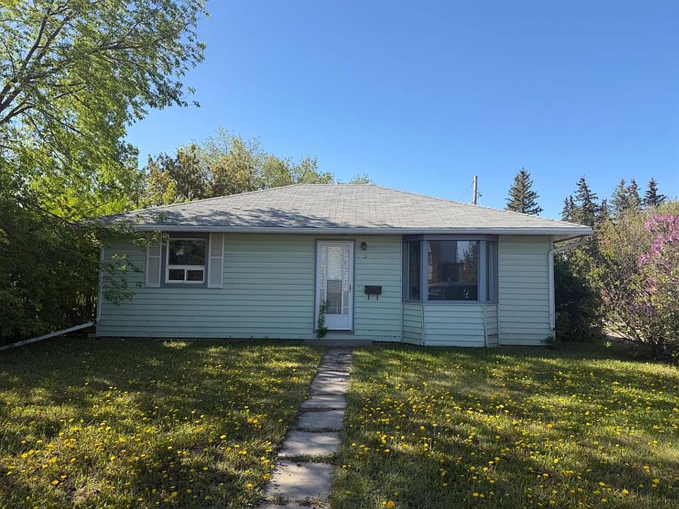 1st image of 9657 N Hillcrest Dr
