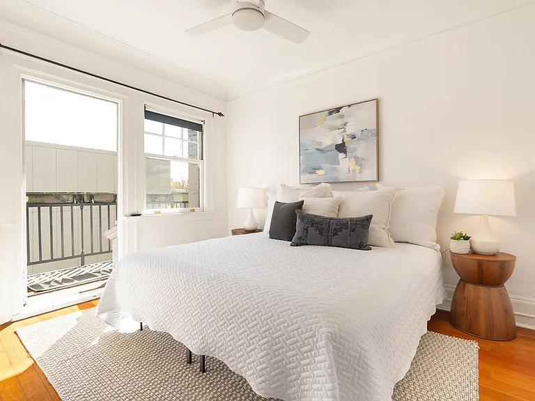 118 NW King Ave #21 — Photo 18