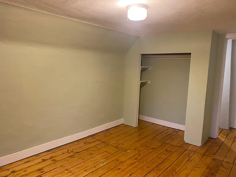 Third floor space (bedroom/study).