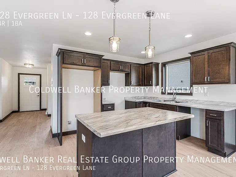 128 Evergreen Ln #128 EVERGREEN LANE — Photo 10