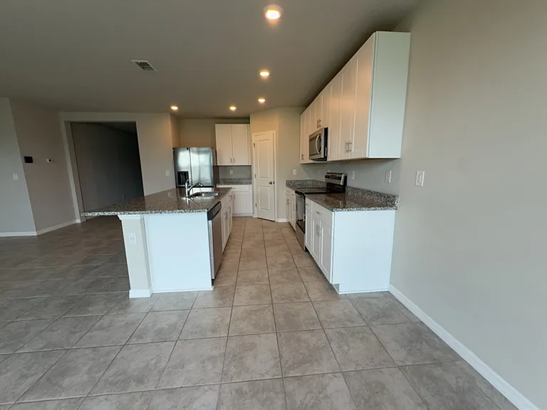 3410 Bonsilva St — Photo 4