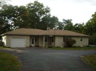 2137 County Rd S, Kronenwetter, WI 54455