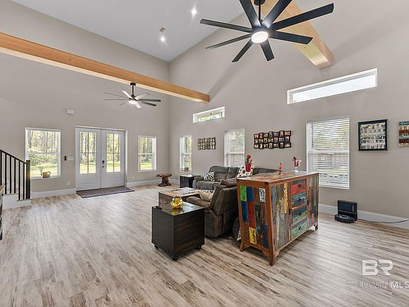 5th image of 8199 Jenx Way