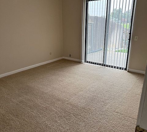 5th image of 854 W El Dorado Dr