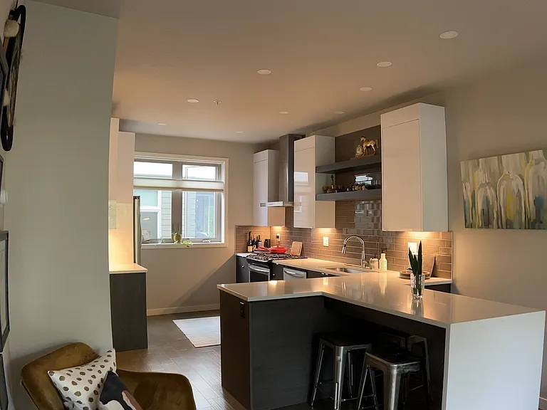 2515 SE 29th Ave — Photo 4