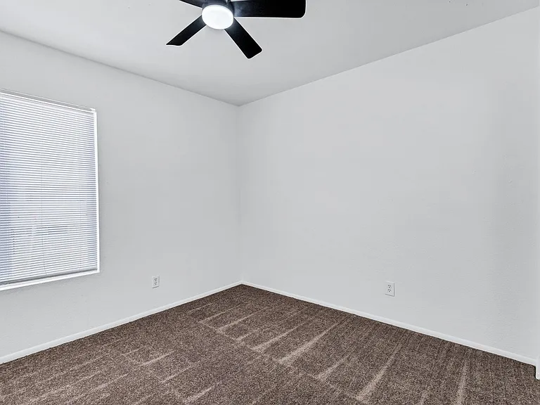 3840 N 43rd Ave #78 — Photo 21