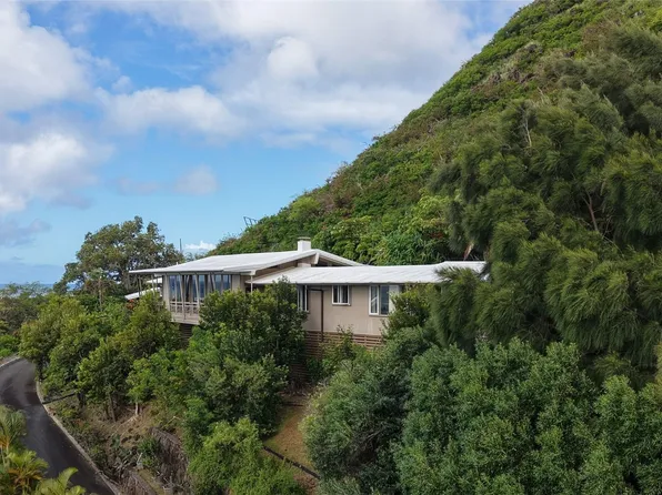 204 Hao St APT B, Honolulu, HI 96821