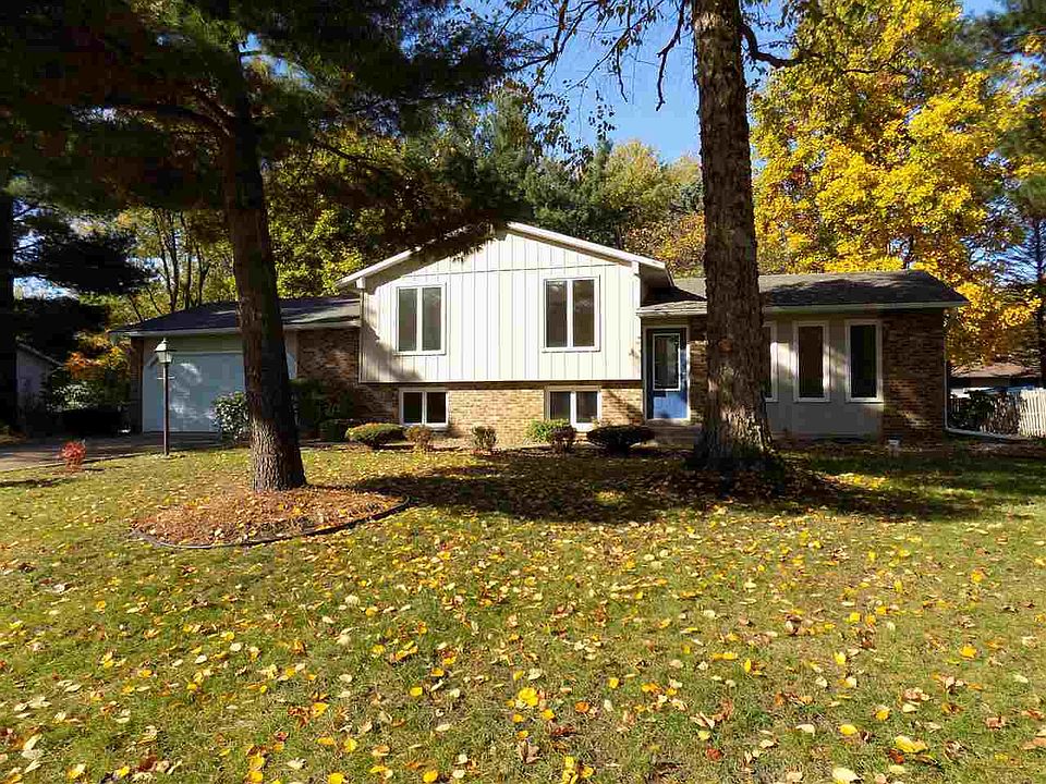 1st image of 56677 Pinecrest Dr