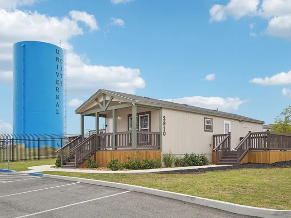 Buckingham Village, 2910 Pat Booker Rd Trailer 26, Universal City, TX 78148