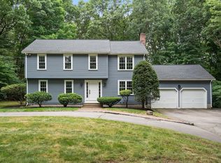83 King St, Norfolk, MA 02056