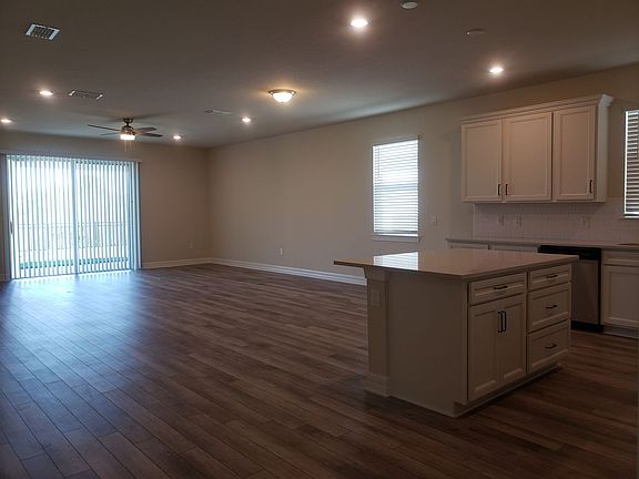 4th image of 17236 Cagan Crossings Blvd