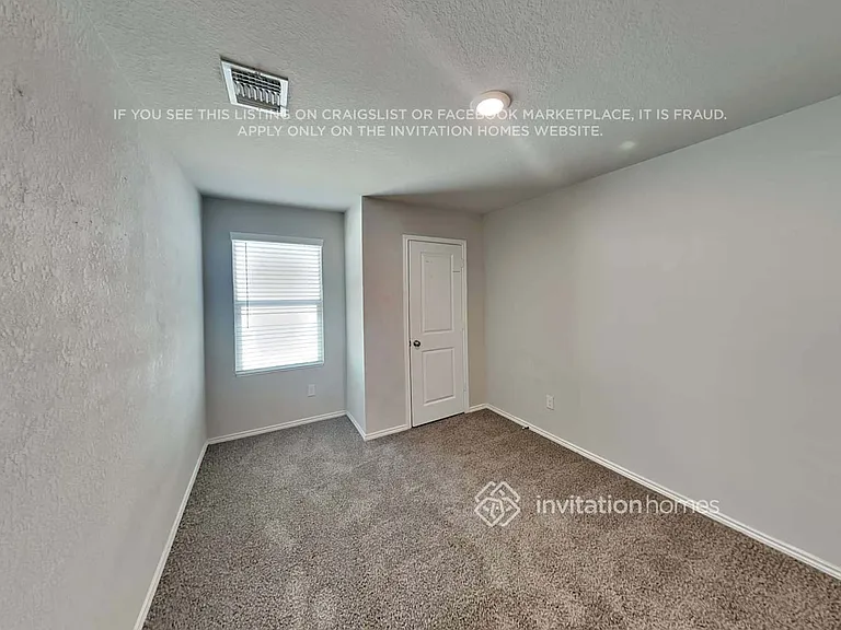 5747 Leon Pl — Photo 13