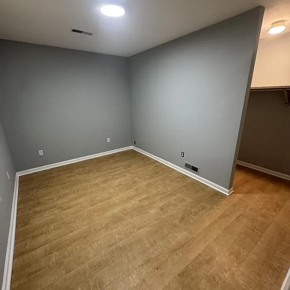 9841 Crusader Dr — Photo 10