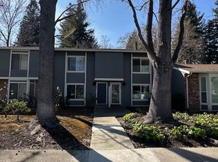 404 Sycamore Cir, Danville, CA 94526