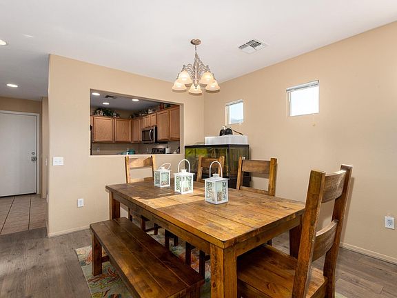 3rd image of 6015 S Cedar Elm Ln
