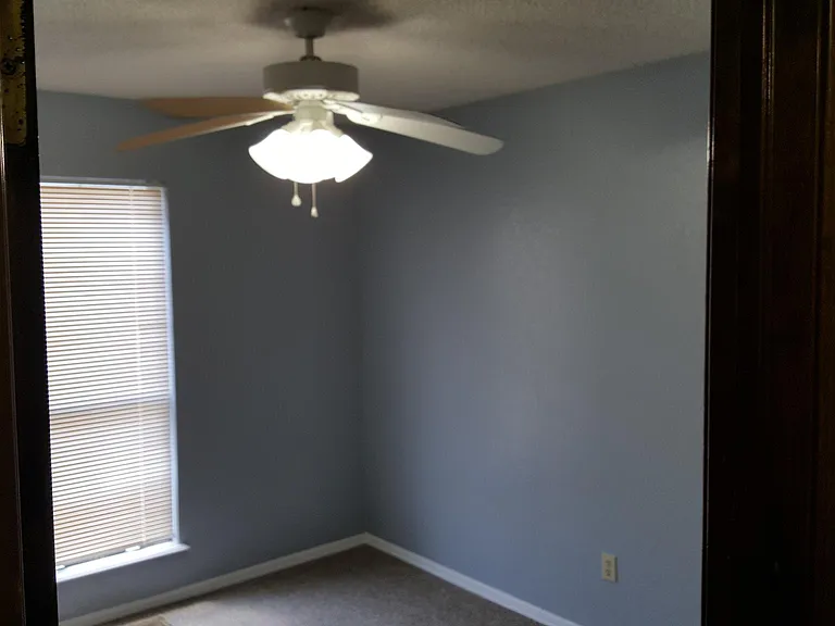 432 Conestoga Dr — Photo 14