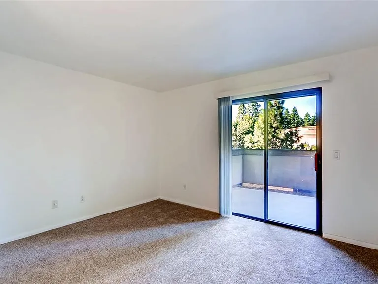 14972 Avenida Venusto #63 — Photo 6
