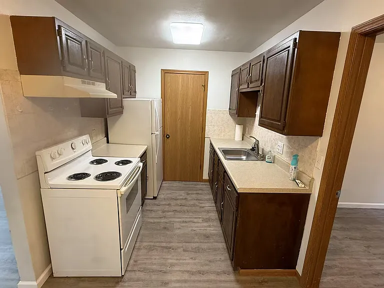 50 Orchard View Ct — Photo 3