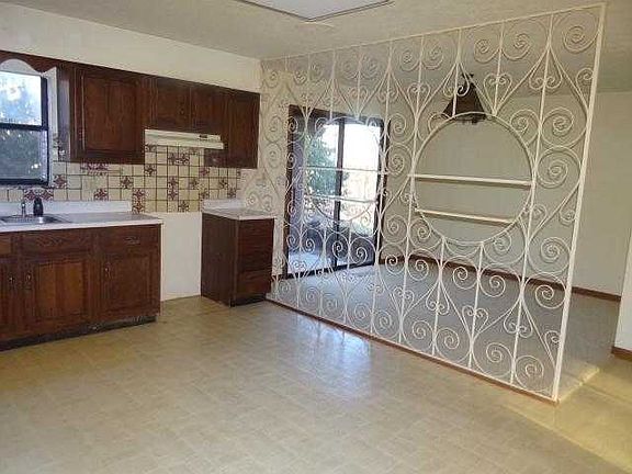 Kitchen_DR Area