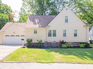 19731 Upper Valley Dr, Euclid, OH