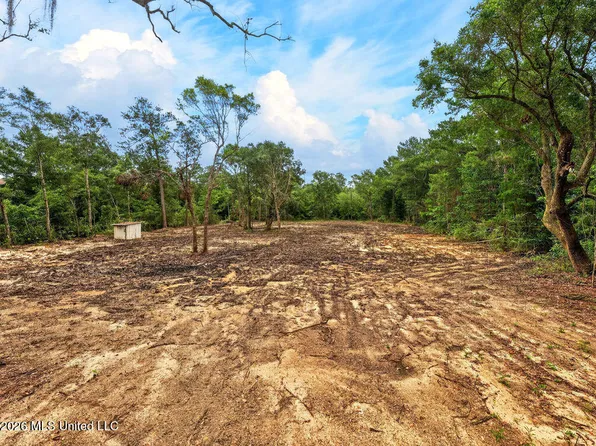 Pavolini Rd, Pass Christian, MS 39571