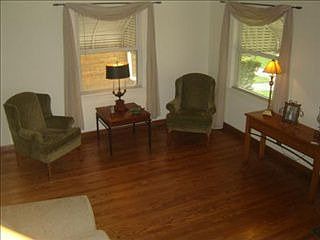 3rd image of 1641 N 74th Ct