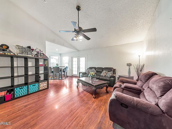 2nd image of 310 W MOHAWK Drive