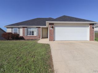 207 Fritts Cir, Waynesville, MO 65583