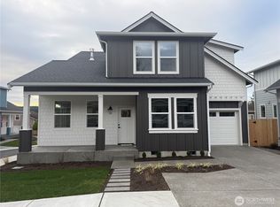 40 NE Pinedrop Pl, Poulsbo, WA 98370