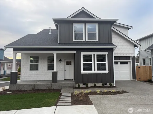 40 NE Pinedrop Place, Poulsbo, WA 98370