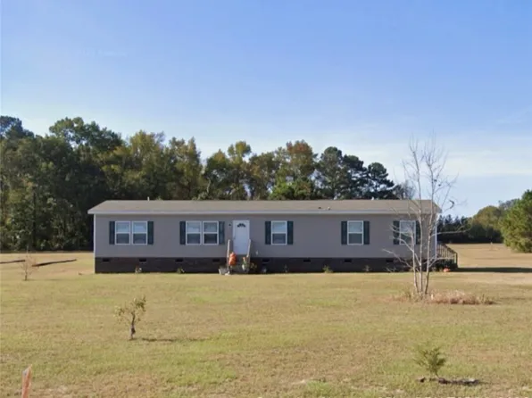 2452 Progressive Farm Rd, Fairmont, NC 28340