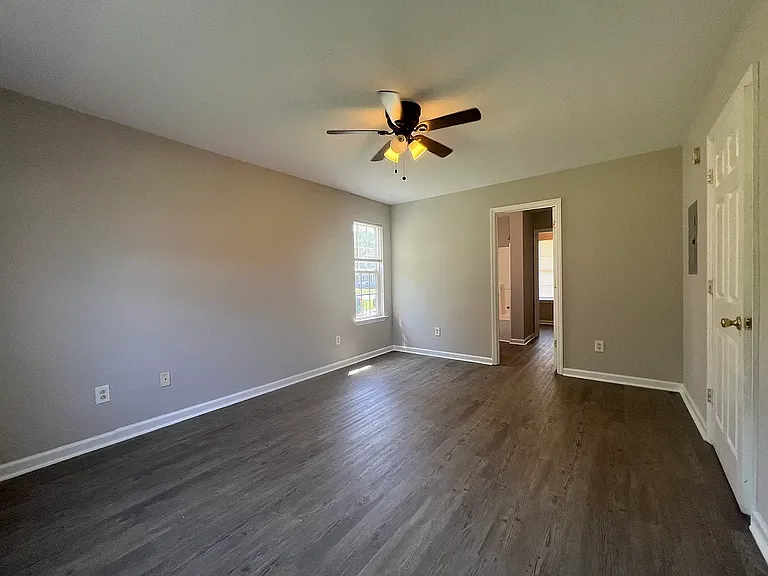 2812 Hydes Ferry Rd — Photo 20