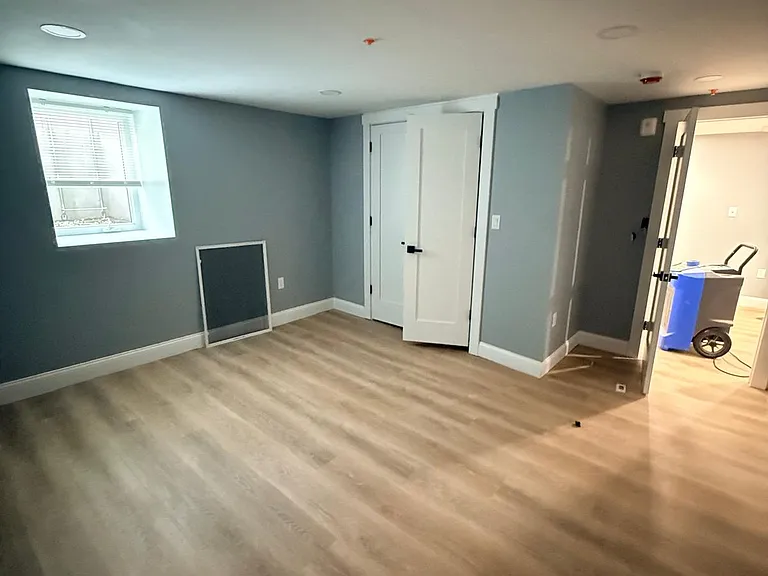 4 Neponset St — Photo 10