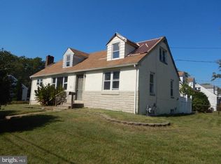 201 Woodland Ave, Blackwood, NJ 08012