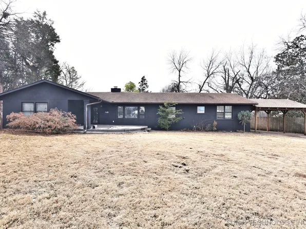 2428 E 36th Pl, Tulsa, OK 74105