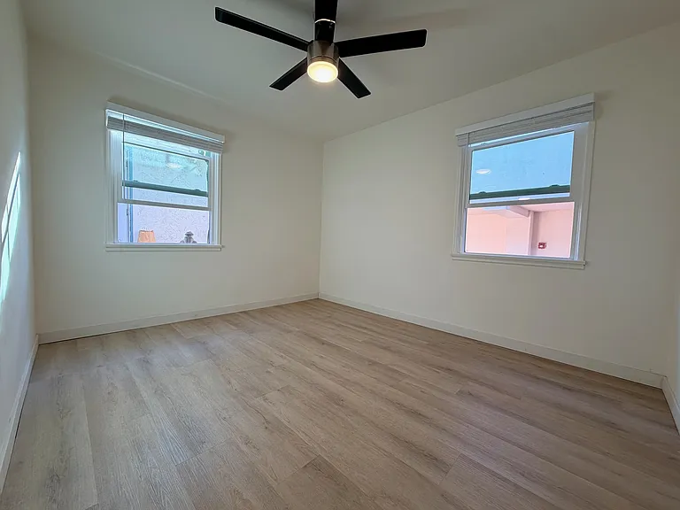 227 N Juanita Ave #227 — Photo 14