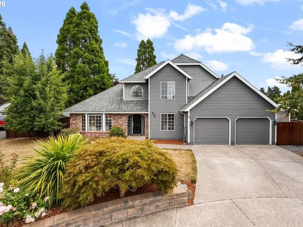 5525 NW Peregrine Pl, Portland, OR 97229
