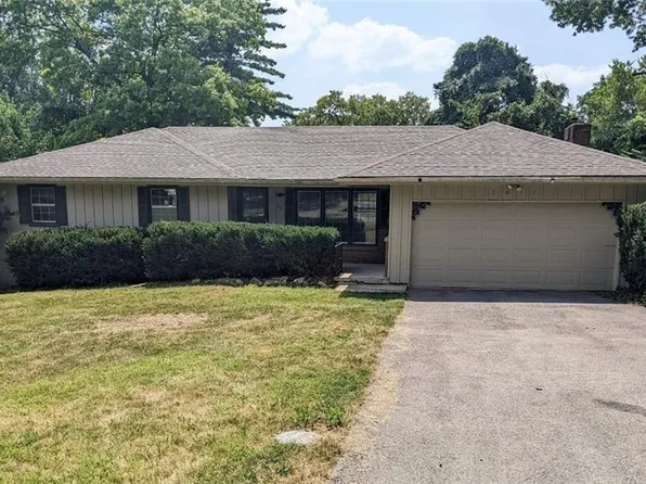 7811 E 74th St, Kansas City, MO 64133